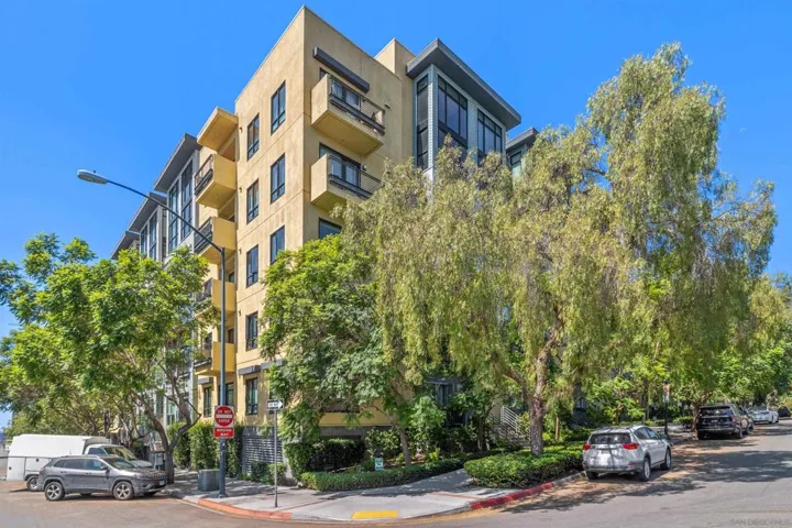 889 Date St 140, San Diego, California 92101