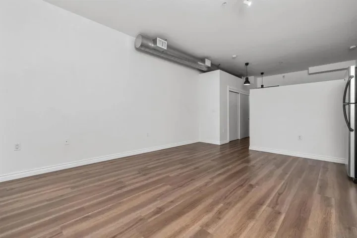 889 Date St 140, San Diego, California 92101