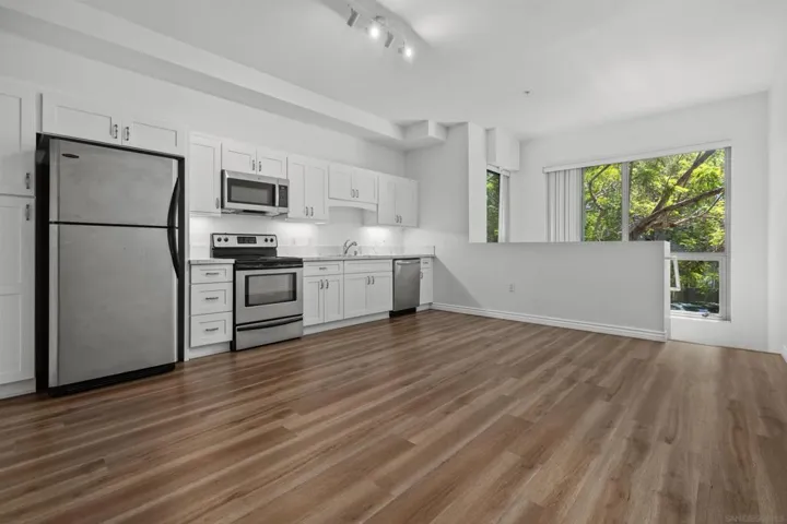 889 Date St 140, San Diego, California 92101