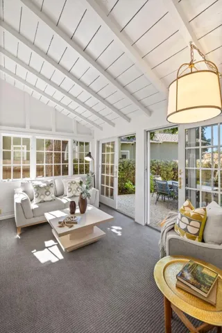 1386 Hillside Circle, Burlingame, California 94010