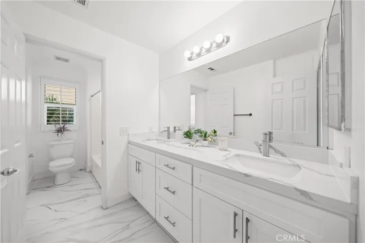 13953 Ellis Park, Eastvale, California 92880