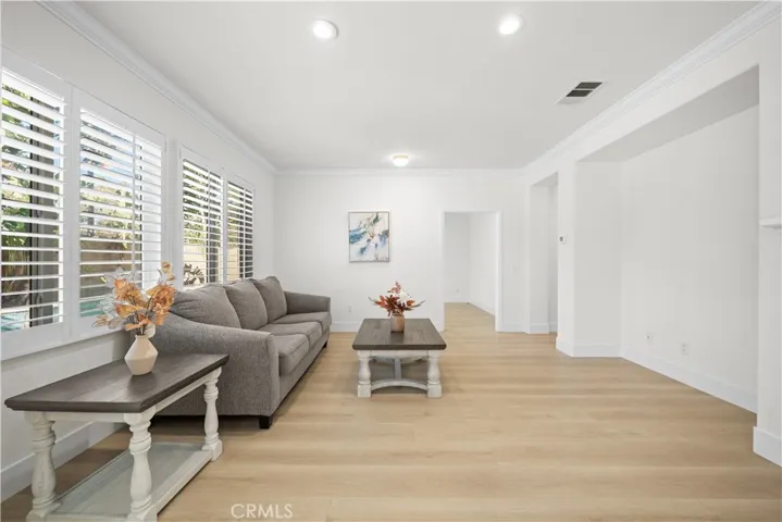 13953 Ellis Park, Eastvale, California 92880