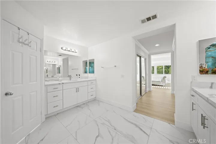 13953 Ellis Park, Eastvale, California 92880