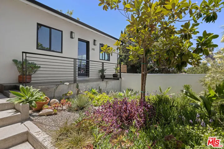 2412 Reservoir Street, Los Angeles, California 90026