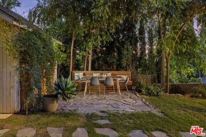 2412 Reservoir Street, Los Angeles, California 90026