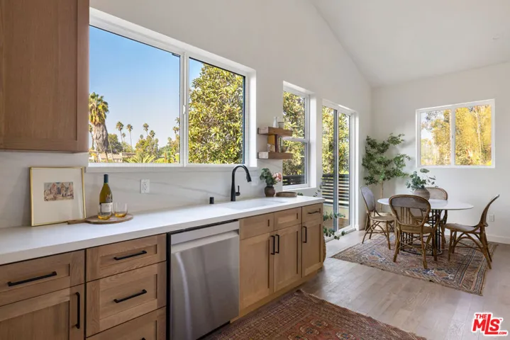 2412 Reservoir Street, Los Angeles, California 90026