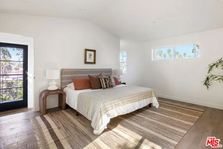 2412 Reservoir Street, Los Angeles, California 90026