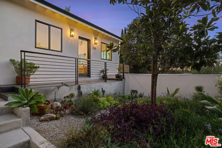 2412 Reservoir Street, Los Angeles, California 90026