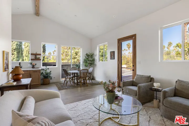 2412 Reservoir Street, Los Angeles, California 90026