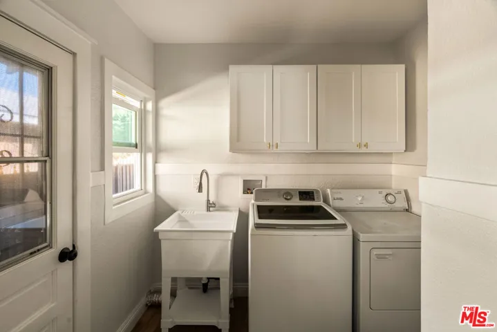 1726 W 52nd Street, Los Angeles, California 90062