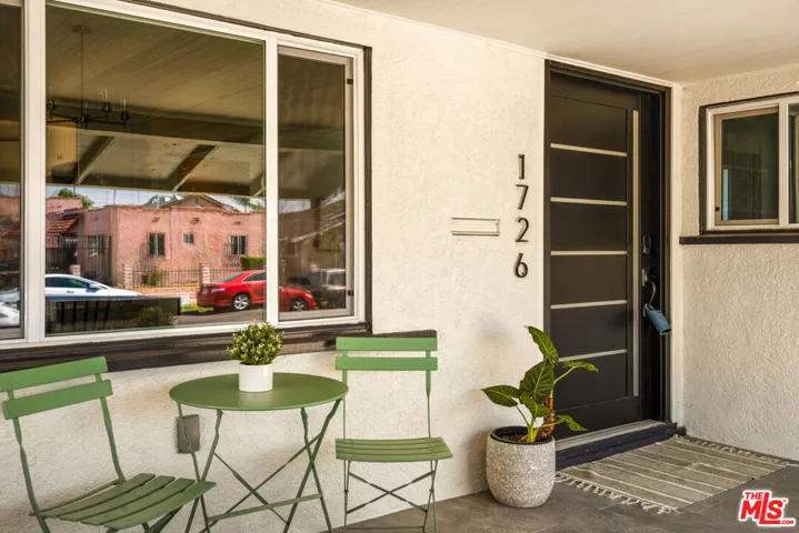 1726 W 52nd Street, Los Angeles, California 90062