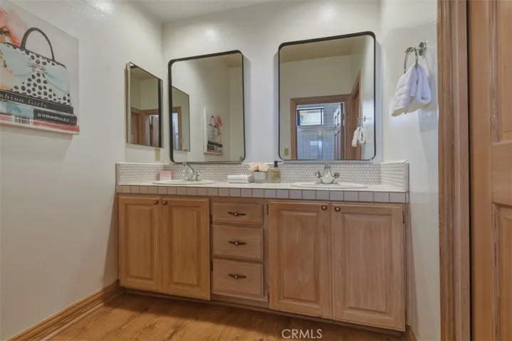 Secondary bathroom