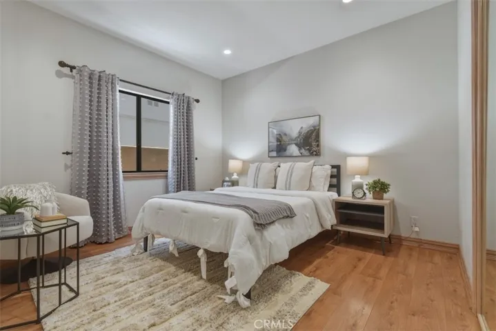 Secondary bedroom