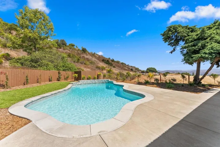 1778 Shady Crest Pl, El Cajon, California 92020