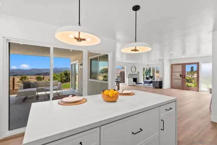 1778 Shady Crest Pl, El Cajon, California 92020