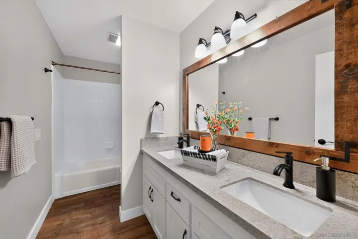 16604 Swartz Canyon Rd, Ramona, California 92065