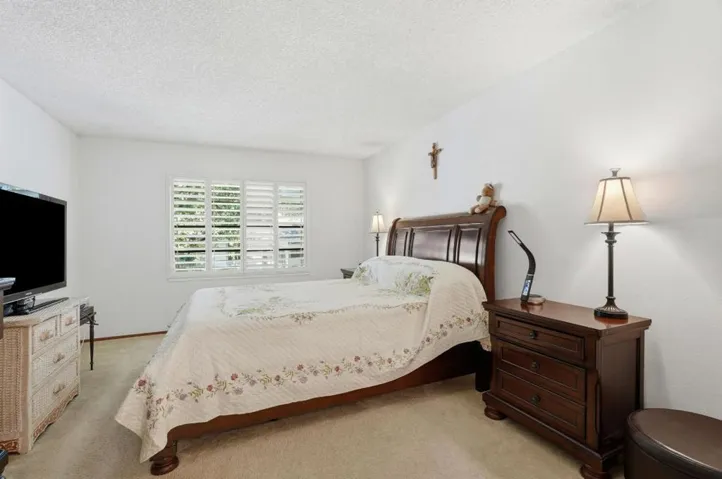 5435 Cribari Grn, San Jose, California 95135