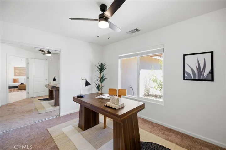 Den or 4th bedroom