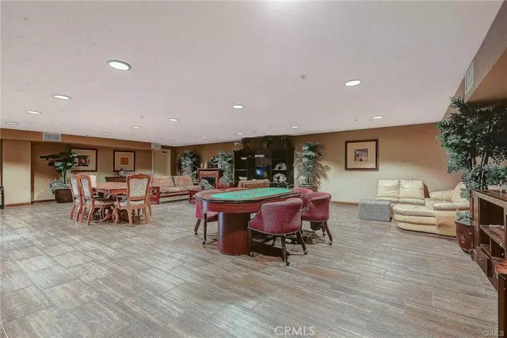 68 E Bay State Street 3g, Alhambra, California 91801