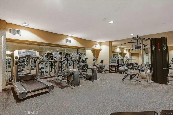 68 E Bay State Street 3g, Alhambra, California 91801
