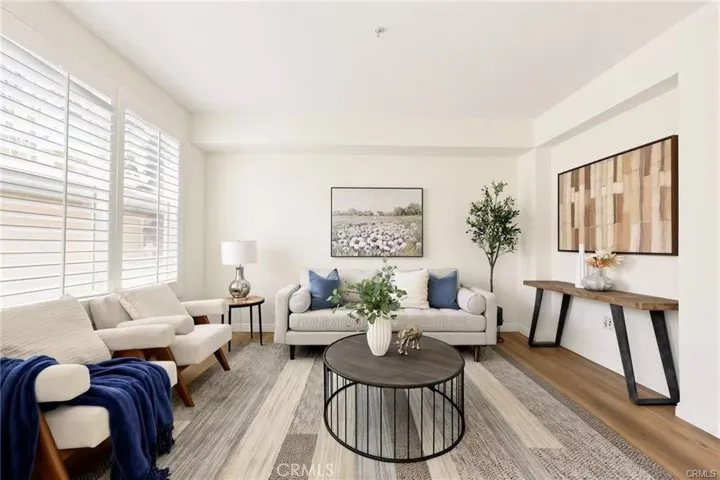 68 E Bay State Street 3g, Alhambra, California 91801