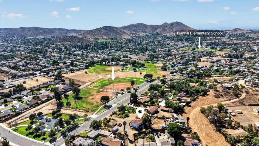 5145 Mitchell, Riverside, California 92505