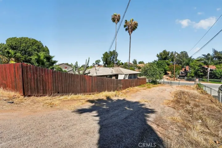 5145 Mitchell, Riverside, California 92505