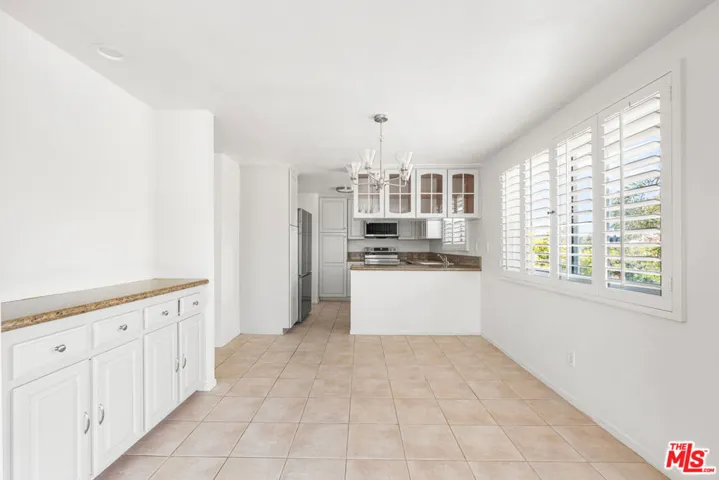 1127 10th St 201, Santa Monica, California 90403