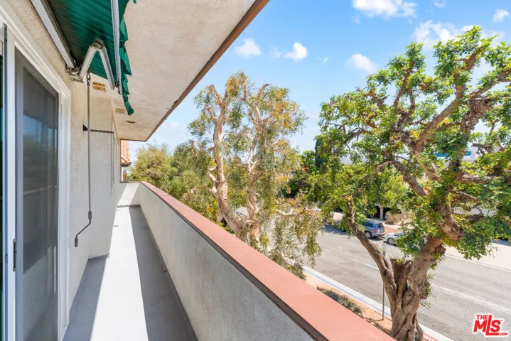 1127 10th St 201, Santa Monica, California 90403