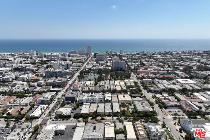 1127 10th St 201, Santa Monica, California 90403
