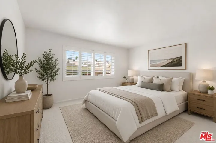 1127 10th St 201, Santa Monica, California 90403