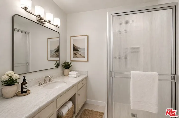 1127 10th St 201, Santa Monica, California 90403