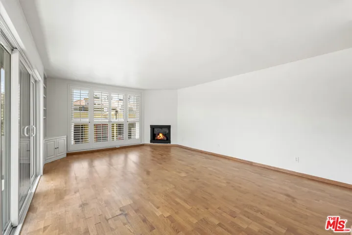 1127 10th St 201, Santa Monica, California 90403