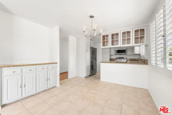 1127 10th St 201, Santa Monica, California 90403