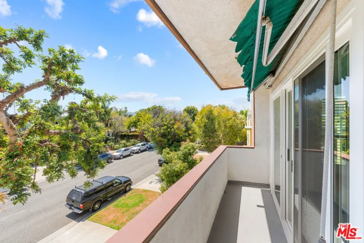 1127 10th St 201, Santa Monica, California 90403