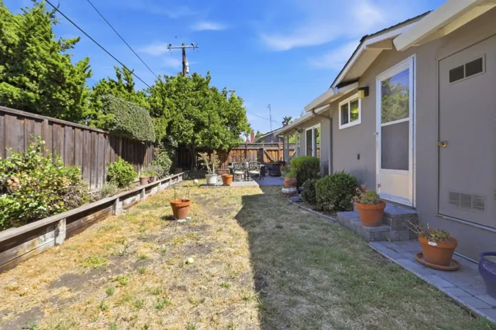 2586 Bobolink Drive, San Jose, California 95125