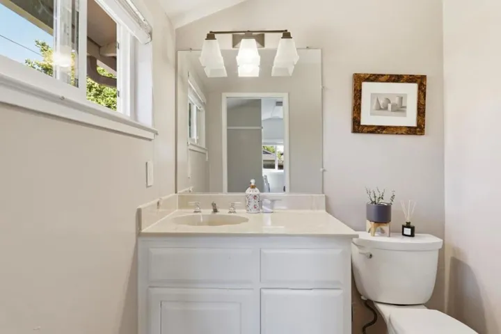 2586 Bobolink Drive, San Jose, California 95125