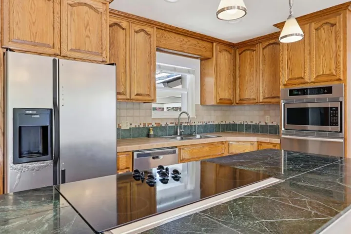 2586 Bobolink Drive, San Jose, California 95125