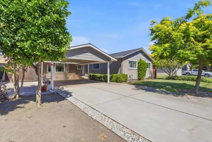 2586 Bobolink Drive, San Jose, California 95125