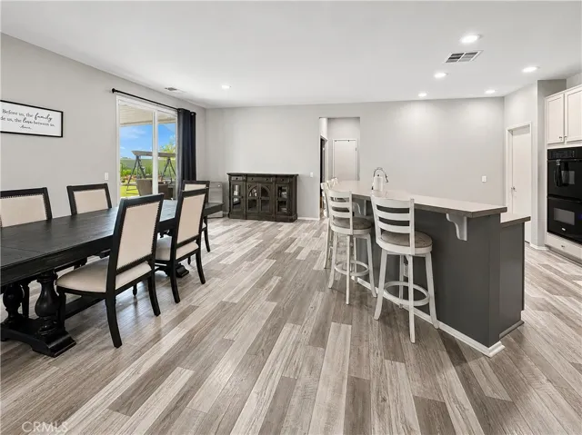 Nook/Kitchen digitally enhanced