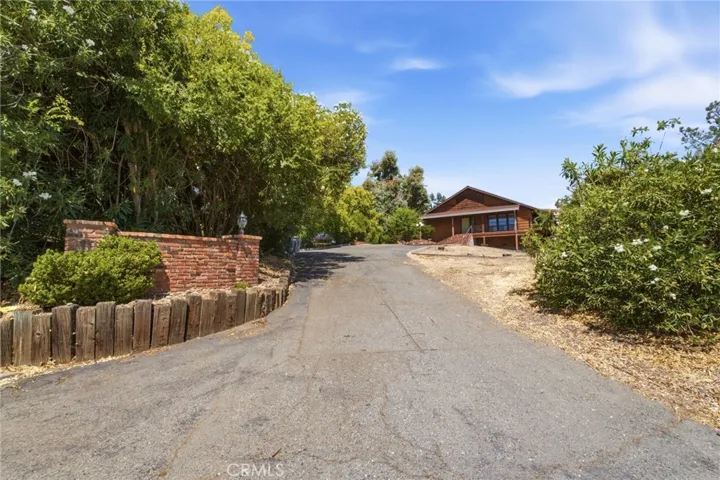 10 Serra Monte Drive, Oroville, California 95966