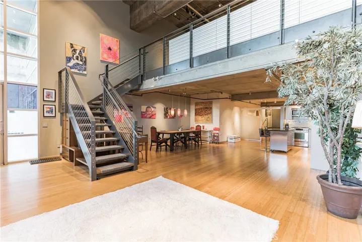 510 103 S Hewitt, Los Angeles, California 90013