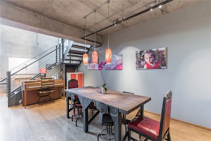 510 103 S Hewitt, Los Angeles, California 90013