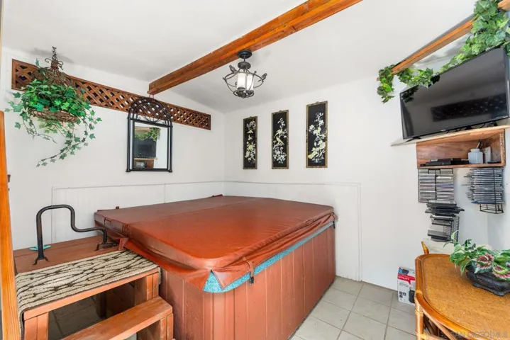 4917 Glenhaven Dr., Oceanside, California 92056