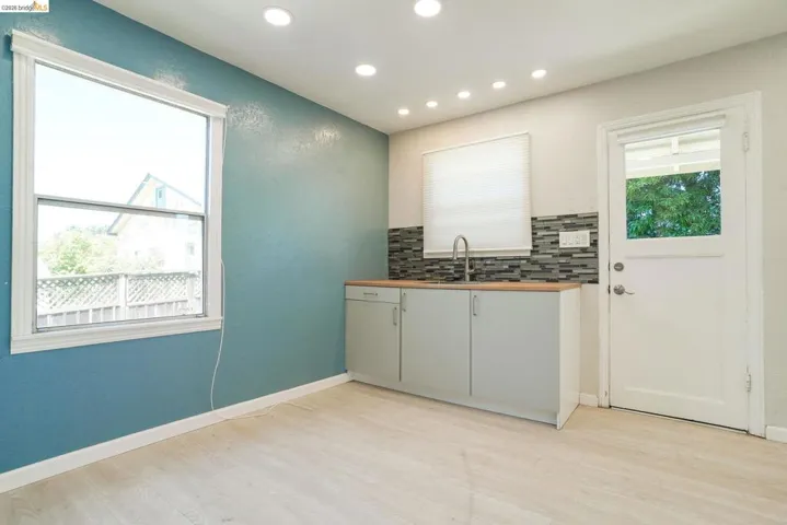 811 E 6th Street, Benicia, California 94510