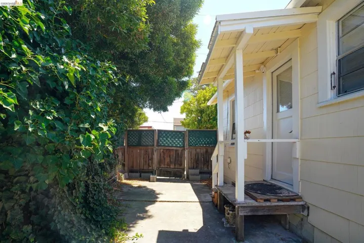 811 E 6th Street, Benicia, California 94510