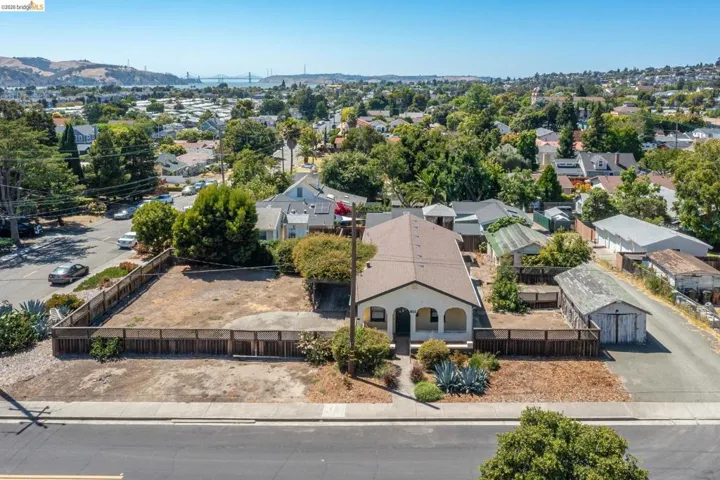 811 E 6th Street, Benicia, California 94510
