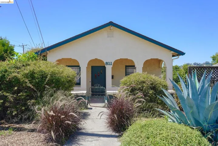 811 E 6th Street, Benicia, California 94510