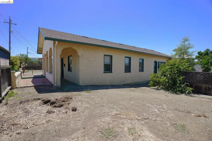 811 E 6th Street, Benicia, California 94510