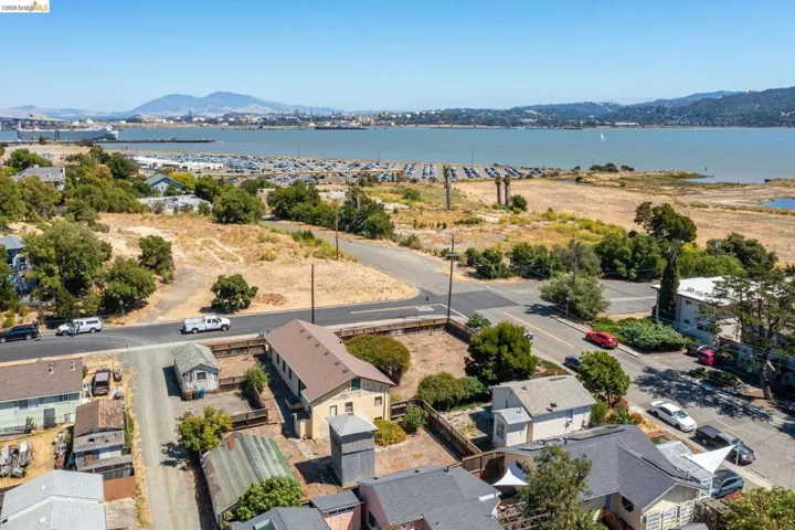 811 E 6th Street, Benicia, California 94510